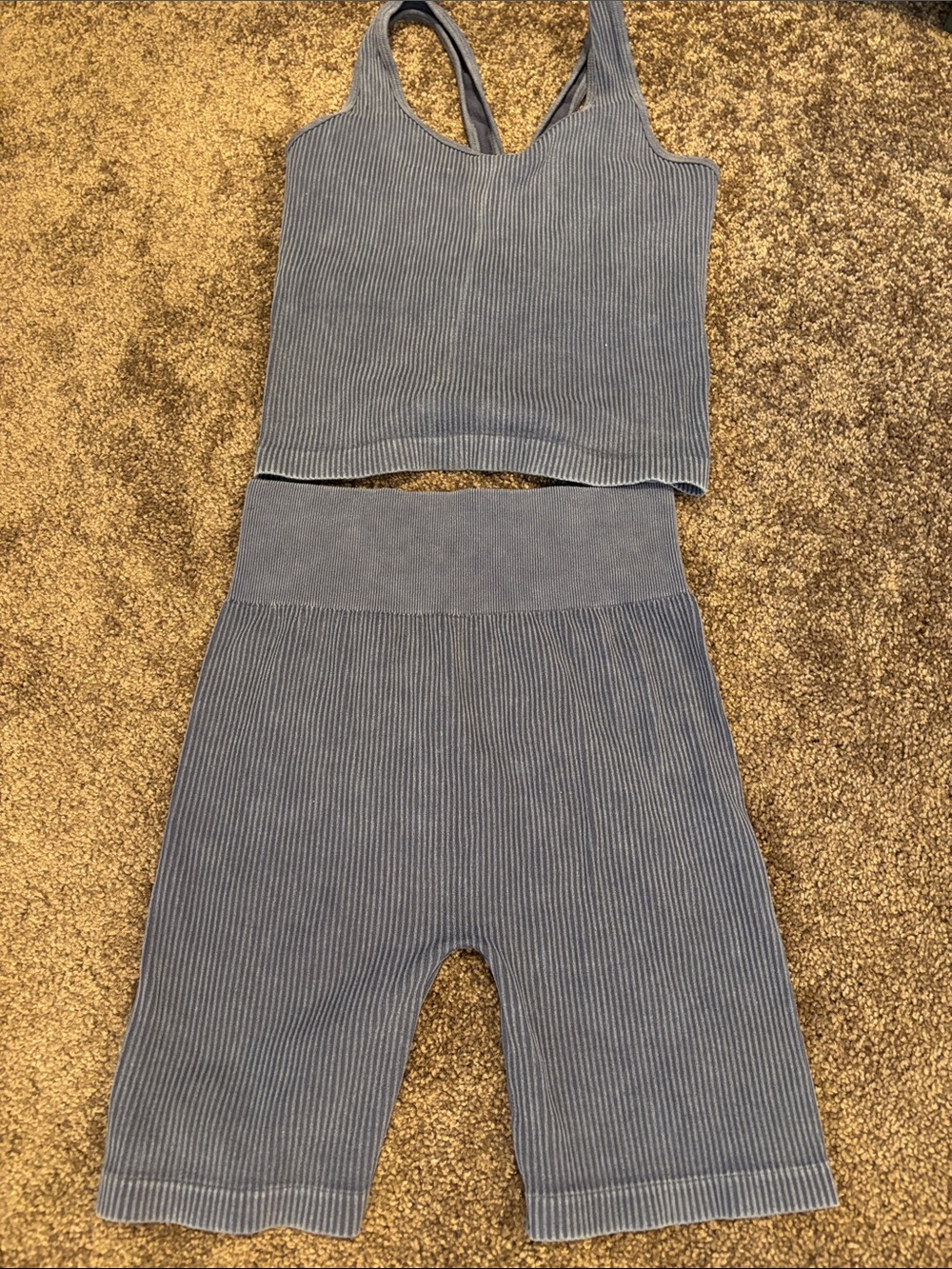 Aura Ribbed Athletic Crop Tank and Bike Shorts Set in Blue/Gray